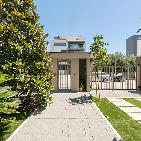 Lejlighed Chris's 2 *